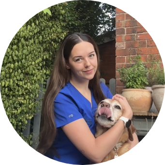 Lucy Edwards Lucy Edwards, Student Veterinary Nurse